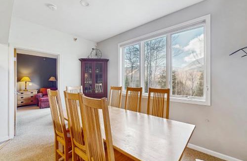 Jeffersonville Apartment | Kestrels Unit #16
