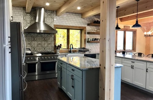 Killington House | Killington - Book 3 nights get 4th FREE this FALL!