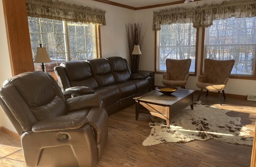 Pittsfield House | Killington Vermont Ski and Snowmobiling House