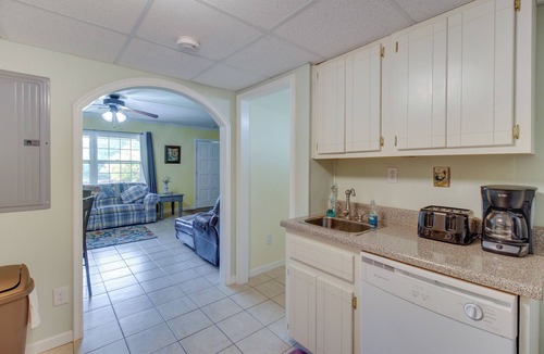 Mount Berry Cottage | Kingston Home w/Shared Pool - 23 Mi to Lakepoint!