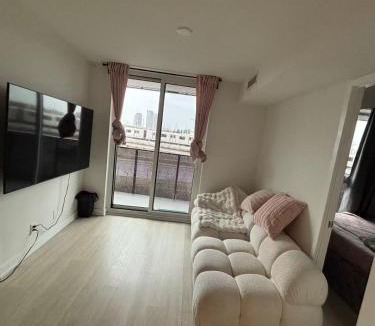 Thornhill Apartment | KK Hotel
