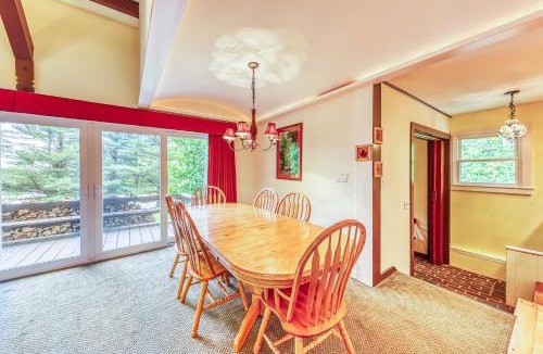 Franconia House | Klebenov Chalet