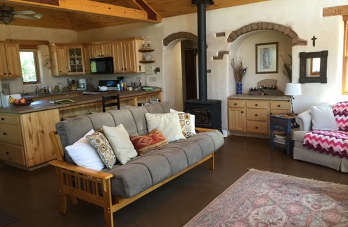 Ojo Caliente House | La Lomita, Quiet Hide-Away, Big Sky, Northern NM Food, Spa, Ski, Hike, Raft