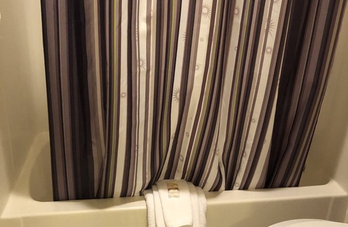 Plattsburgh Hotel | La Quinta Inn & Suites by Wyndham Plattsburgh