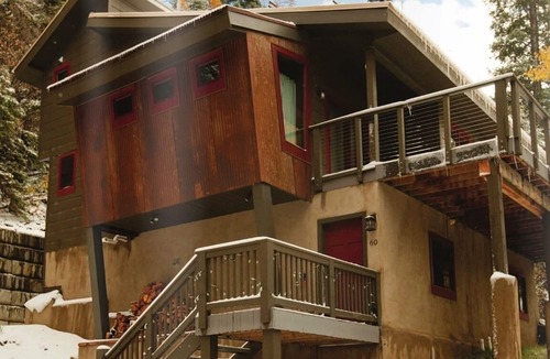 Taos Ski Valley House | Laid-Back Luxury Chalet, great location near Pioneer beginner lift