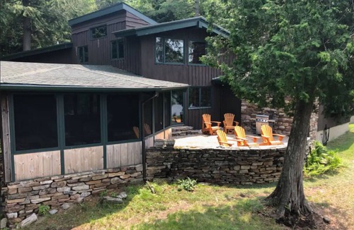 Saranac Lake House | Lake front, Lake view, Woods, Dock, Privacy, Pet-Friendly, Sleeps 8