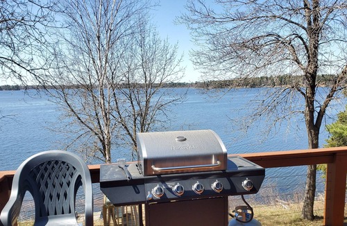 Chickamaw Beach House | Lake House - 6 bedroom, 3 bath, 20ft pontoon included with stay