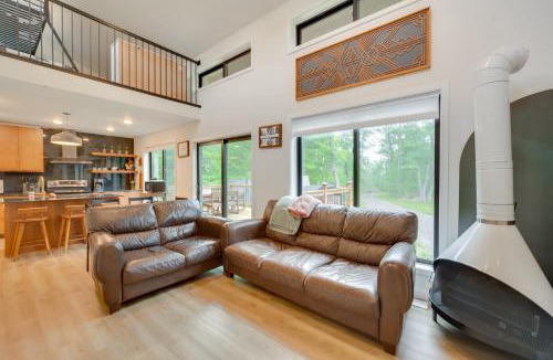 Minong House | Lake House on 3 Acres with Private Dock in Minong!