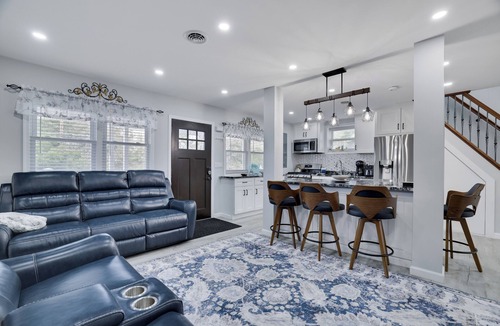 Paupack House | Lake Wallenpaupack Pocono Getaway