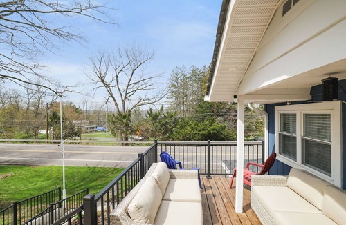 Paupack House | Lake Wallenpaupack Pocono Getaway