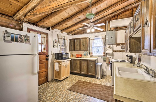 Rice Lake Cabin | Lakefront 1930’s Log Cabin w/Dock & Fire Pit!