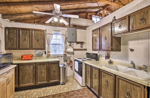 Rice Lake Cabin | Lakefront 1930’s Log Cabin w/Dock & Fire Pit!