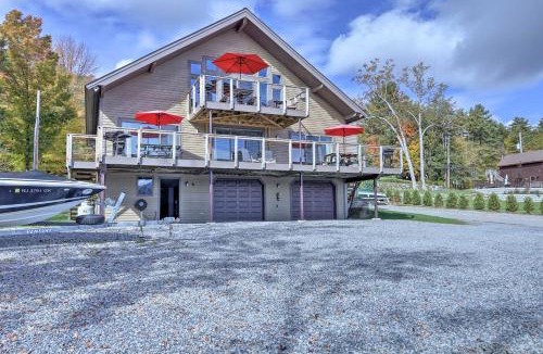 Bolton Landing Apartment | Lakefront Bolton Retreat with Balcony and Views!