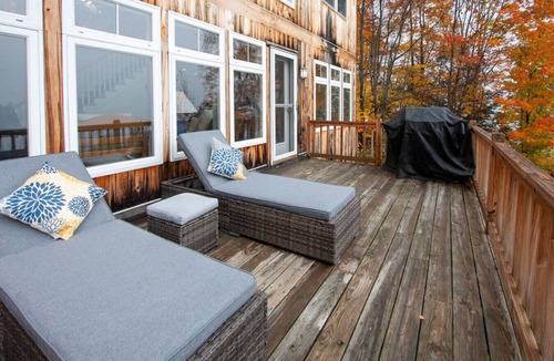 Newport Center Cottage | Lakefront Cabin | Boat Dock-Fireplace-Sunset Views