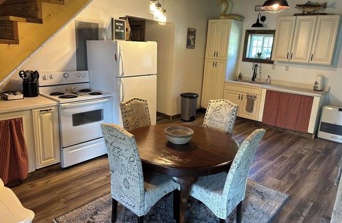 Town of Hermon Cottage | Lakefront cottage on Trout Lake at the foothills of the Adirondack Mountains.