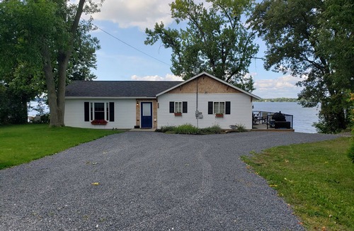 St. Albans Cottage | Lakefront cottage with stunning views and plenty of sun.