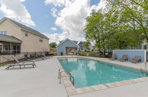 Winchester House | Lakefront Haven on Tims Ford – Hot Tub, Firepit, Screened Porch & Kayak