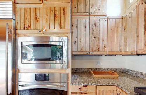 North Hero House | Lakefront Home on Lake Champlain with fireplace & screened porch!