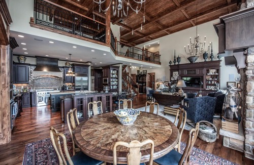 Osceola Cabin | Lakefront Home with Pickleball, Volleyball, Swimming, and More!