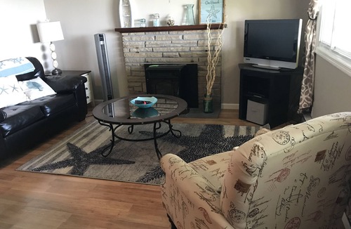 Town of Beekmantown Cottage | Lakefront, private beach, dock, kayaks, Paddle Boat and pet friendly!