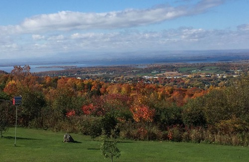 St. Albans House | Lakefront rental Wheelchair Accessible,Lake Champlain,single level Mountainview