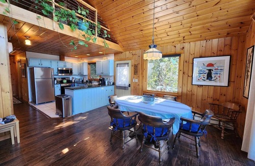 Willsboro Cottage | Lakefront w/large deck, screened porch, dock, private lakefront. Pet friendly!