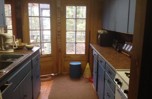Tolland Cottage | Lakeside Cottage in the Berkshires