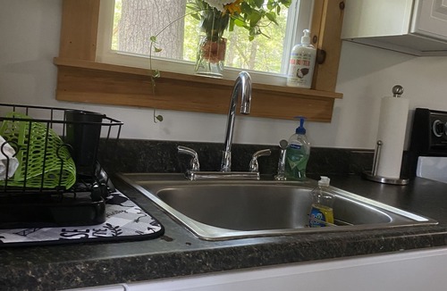 Warner Cottage | Lakeside home. Fishing, paddle boarding, swimming, and easy lake fun.