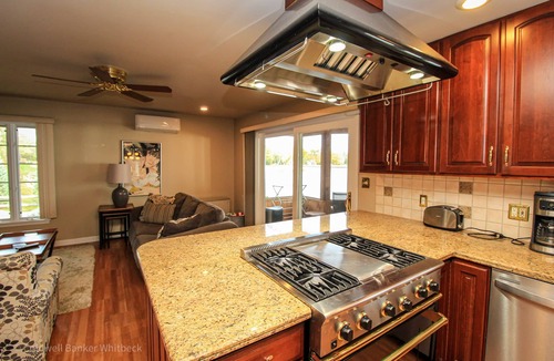 Plattsburgh House | Lakeside Luxury