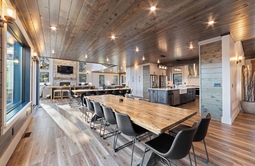 Minong Cabin | Lakeside Mansion - Pool - Hot Tubs - Home Theater