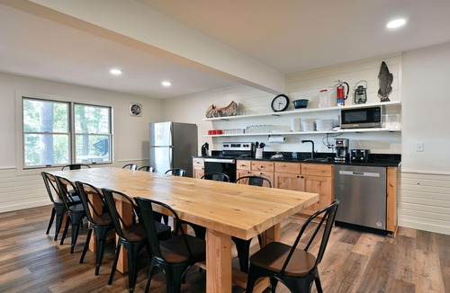 Webb Lake Condo | Lakeside Mudding Bear Condo: Beach, Sauna, Club Room, Private Balcony