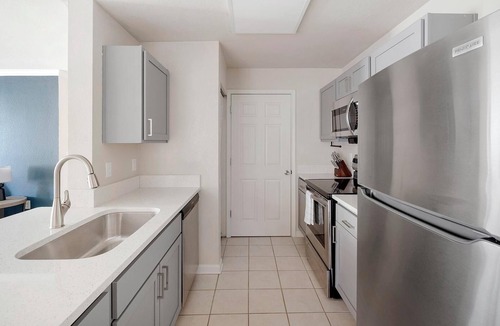 Murfreesboro Apartment | Landing | Chic 2BD, Clubhouse, Courtyard