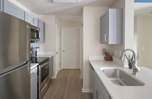 Murfreesboro Apartment | Landing | Incredible 2BD, Clubhouse, Gym