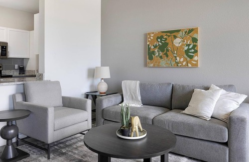 Tempe Apartment | Landing | Stylish 1BD, Pool, Gym