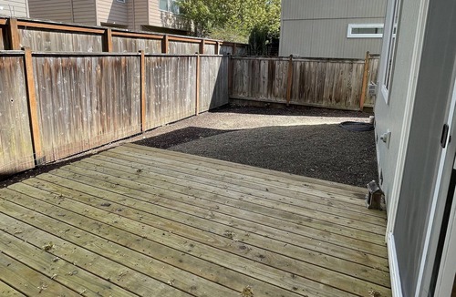 Eugene House | Large, modern, centrally-located and pet friendly home
