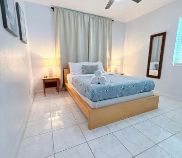 North Miami Apartment | Las Palmas