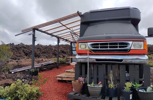 Ocean View House | Lava Bus