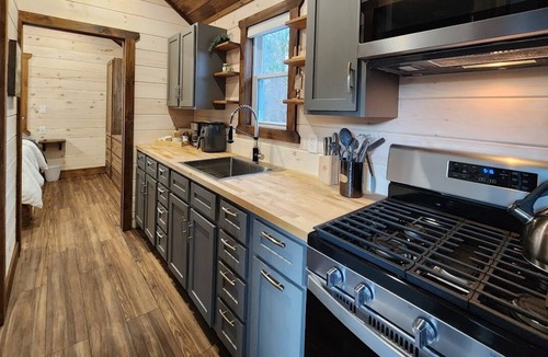Malone Cabin | Lazy Deer - Tiny Cabin, 50 acres near Titus Ski