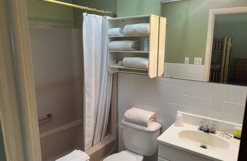 Wilmington Hotel | Ledgerock at Whiteface -Family Bunk Beds Room
