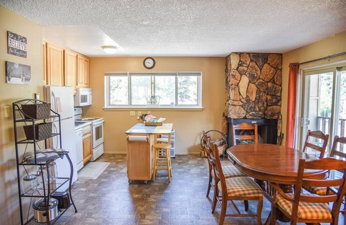 Red River Condo | Lift's West #105 - Cozy Corner at the Lifts