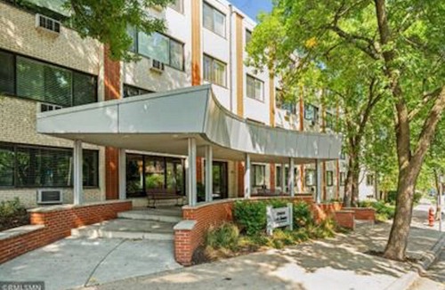 Linden Hills Condo | Location, Location, Location-2 Bedroom, 2 Bath Condo Available!