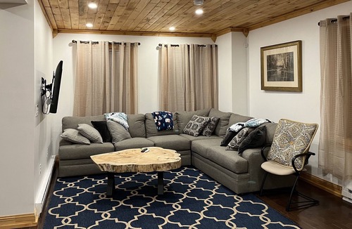 Hillcrest Other | Lodge Imman