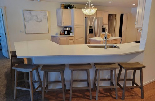 Pine River House | Long Lake Escape with Hot Tub & Pontoon Rental