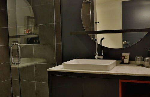 Stillwater Hotel | Lora