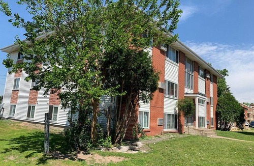 Wenonah Apartment | Lovely 2-bedroom apartment near MOA/MSP Airport