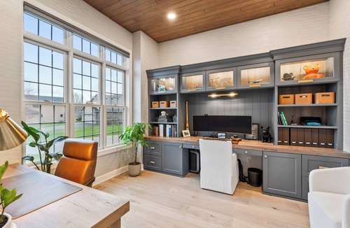 Elk River House | Luxe Spacious 5-bedrooms w/pool, hot tub, sauna, fenced, gourmet kitchen & more!