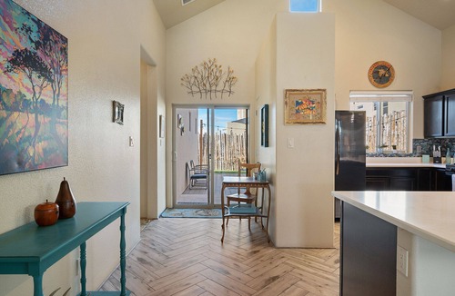 Santa Fe House | Luxurious Open Concept Home with Fabulous Backyard Entertainment Area