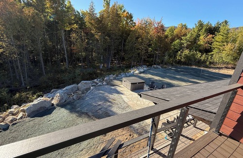 Wilmington House | Luxury Adirondack Retreat Near Whiteface Sleeps 14, Hot Tub, Fire Pit, Views