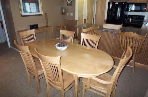 Jeffersonville Condo | Luxury and Convenience . Ski in-Ski out Condo in the Heart of Everything