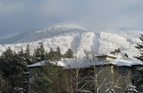 Jeffersonville Condo | Luxury and Convenience . Ski in-Ski out Condo in the Heart of Everything